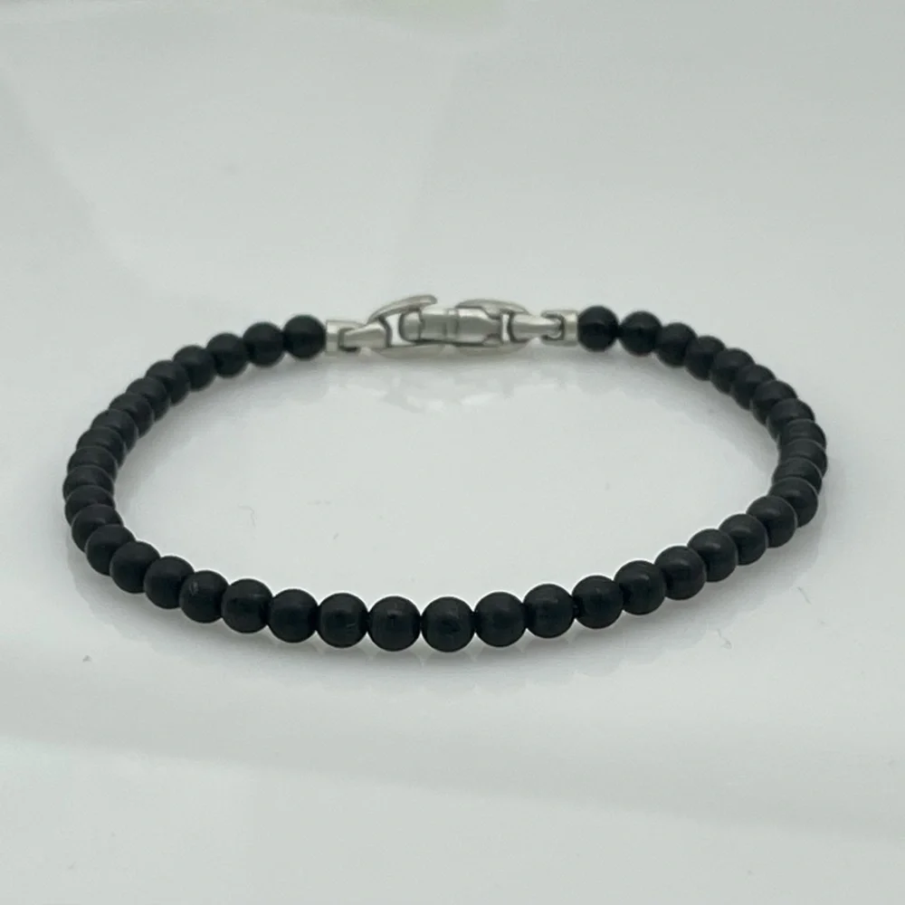 David Yurman Black Beaded Bracelet with Silver Clasp - Picture 1 of 4